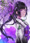  1girl black_hair bow floating_hair from_side hair_bow highres japanese_clothes kimono long_hair looking_at_viewer original ponytail purple_bow purple_flower sawori_(katherine9) solo standing upper_body very_long_hair violet_eyes white_kimono 