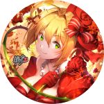 1girl ahoge blonde_hair blush bow breasts cleavage elbow_gloves eyebrows_visible_through_hair fate/extra fate_(series) flower gloves green_eyes hair_bow holding holding_flower kyjsogom large_breasts looking_at_viewer red_bow red_gloves red_rose rose saber saber_extra short_hair smile solo thorn 