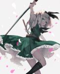  1girl bangs belt black_boots black_ribbon blunt_bangs boots green_eyes green_skirt hair_ribbon highres holding holding_sword holding_weapon katana konpaku_youmu looking_at_viewer ribbon short_hair short_sleeves silver_hair skirt skirt_set solo sword touhou uni_(bom19850101) vest weapon 