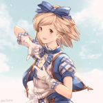 1girl blonde_hair blue_bow blush bow brown_eyes djeeta_(granblue_fantasy) gloves granblue_fantasy hair_bow highres looking_at_viewer milli0401 parted_lips puffy_short_sleeves puffy_sleeves short_hair short_sleeves smile solo twitter_username upper_body white_gloves 