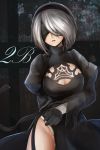  1girl black_dress blindfold breasts character_name cleavage commentary_request dress groin hachachi hair_over_one_eye hairband highres looking_at_viewer mole mole_under_mouth nier_(series) nier_automata parted_lips short_hair silver_hair solo yorha_no._2_type_b 