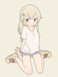  1girl arm_support bangs blonde_hair boots brown_eyes collarbone hair_ornament hairclip heart jewelry key light_smile long_hair necklace original scrunchie shoes short_shorts shorts simple_background sitting solo yagi_(s1120411) 