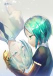  amputee androgynous antarcticite black_shirt blue_eyes green_eyes green_hair highres houseki_no_kuni parted_lips phosphophyllite profile sad shirako_sei shirt short_sleeves sidelocks silver_hair tears white_shirt 