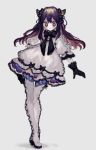  +_+ 1girl black_bow black_gloves boots bow bowtie dress frills full_body gloves grey_background gwen_(g90z) hair_ornament horns leaning_to_the_side legs_together long_hair looking_at_viewer original purple_hair red_eyes simple_background solo standing thigh-highs thigh_boots thigh_gap white_dress white_footwear 