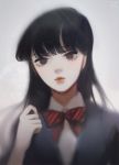  1girl arm_up bangs black_eyes black_hair black_jacket bow bowtie closed_mouth collared_shirt commentary_request grey_background jacket jiayue_wu komi-san_wa_komyusho_desu komi_shouko long_hair looking_at_viewer red_bow red_lips red_neckwear shirt simple_background solo suit_jacket upper_body white_shirt wing_collar 