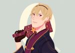  1boy blonde_hair fire_emblem fire_emblem_if gloves grin japanese_clothes leon_(fire_emblem_if) looking_at_viewer signature simple_background smile solo 