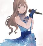  1girl alternate_hair_color artist_name bangs bare_arms bare_shoulders blue_bow blue_dress blue_gloves blunt_bangs blush bodice bow brown_hair dress floral_print glove_bow gloves green_eyes hand_on_own_chest holding holding_microphone idolmaster idolmaster_cinderella_girls idolmaster_cinderella_girls_starlight_stage looking_at_viewer microphone parted_lips sash shibuya_rin shino_(mufn5785) sleeveless sleeveless_dress solo sparkle upper_body wavy_hair 