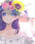  1girl absurdres bare_shoulders black_hair blue_eyes flower hand_on_headwear hat hat_flower highres jewelry long_hair looking_at_viewer maruhe1234 necklace purple_hair shirt smile smug solo sun_hat white_shirt 