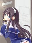  1girl azur_lane bag_of_chips bangs blue_eyes blue_jacket blush brown_hair chips collared_shirt commentary_request eyebrows_visible_through_hair flat_screen_tv food food_in_mouth head_tilt headphones highres holding_bag jacket long_hair long_island_(azur_lane) looking_at_viewer looking_back mouth_hold off_shoulder shirt solo television very_long_hair white_shirt yukimi_ai_risu 