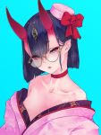  1girl bare_shoulders bespectacled blue_background blush bob_cut bow choker eyebrows eyebrows_visible_through_hair fate/grand_order fate_(series) glasses hair_bow hat highres horns japanese_clothes karan lips mini_hat oni oni_horns pink_hair pointy_ears purple_hair red_bow red_choker shuten_douji_(fate/grand_order) simple_background solo upper_body violet_eyes 