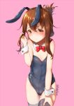  1girl animal_ears bangs bare_shoulders black_legwear black_leotard blush bow bowtie breasts brown_eyes brown_hair bunny_girl bunnysuit closed_mouth commentary_request detached_collar folded_ponytail groin hair_between_eyes highleg highleg_leotard inazuma_(kantai_collection) kantai_collection leotard long_hair looking_at_viewer pink_background rabbit_ears red_neckwear sidelocks simple_background small_breasts solo strapless strapless_leotard thigh-highs thigh_gap twitter_username white_collar wing_collar wrist_cuffs yaosera 