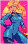  1girl blonde_hair blue_bodysuit blue_eyes bodysuit breasts covered_navel hand_on_hip headwear_removed helmet helmet_removed holster iahfy long_hair medium_breasts metroid mole mole_under_mouth pink_background ponytail samus_aran skin_tight solo thigh_holster zero_suit 