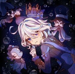  1boy 1girl air_bubble blue_eyes blue_hair bubble drop-shaped_pupils furina_(genshin_impact) genshin_impact gentilhomme_usher gloves hat heterochromia highres huangyingtzu long_sleeves looking_at_viewer mademoiselle_crabaletta male_focus multicolored_hair short_hair smile solo streaked_hair surintendante_chevalmarin symbol-shaped_pupils top_hat violet_eyes white_hair 