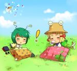  2girls antenna antennae bad_id blonde_hair chibi eyes flower frog green_hair hat kabuteriko lily_white long_hair moriya_suwako multiple_girls saliva sandals short_hair socks sokomushi touhou wriggle_nightbug 