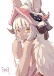 1other :3 animal_ears artist_name bangs colored_eyelashes commentary_request eyebrows_visible_through_hair fkey from_behind furry hand_on_own_face hand_up hat highres horns long_hair looking_at_viewer looking_back made_in_abyss nanachi_(made_in_abyss) signature simple_background smile solo topless upper_body whiskers white_background white_hair yellow_eyes