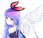  1girl angel_wings bangs bare_shoulders blue_hair blunt_bangs blush choker closed_mouth commission copyright_request expressionless eyebrows_visible_through_hair feathered_wings frills from_behind gradient_hair hair_ribbon looking_at_viewer looking_back multicolored_hair off_shoulder pink_ribbon purple_hair ribbon shiny shiny_hair simple_background solo tr_(hareru) upper_body violet_eyes white_background white_choker white_wings wings 