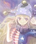  1girl american_flag_shirt arm_up ba9ked bangs blonde_hair clownpiece gradient gradient_background hand_up hat jester_cap long_hair looking_at_viewer purple_background red_eyes short_sleeves smile solo touhou upper_body very_long_hair 