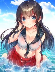  1girl agano_(kantai_collection) anchor_symbol arm_up bangs black_neckwear black_sailor_collar blue_eyes blue_sky blush breasts cleavage closed_mouth clouds cloudy_sky collarbone commentary_request crop_top day eyebrows_visible_through_hair fingernails groin hair_between_eyes hand_in_hair ichihaya in_water kantai_collection large_breasts long_hair midriff ocean outdoors pleated_skirt red_skirt sailor_collar school_uniform serafuku shirt sitting skirt sky sleeveless sleeveless_shirt smile solo very_long_hair wariza wet wet_hair white_shirt 