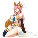  1girl animal_ears bare_shoulders blush breasts carrot-kun cleavage cosplay crown earrings fate/grand_order fate_(series) fox_ears fox_tail ishtar_(fate/grand_order) ishtar_(fate/grand_order)_(cosplay) jewelry large_breasts long_hair looking_at_viewer pink_hair simple_background smile solo tail tamamo_(fate)_(all) tamamo_no_mae_(fate) thigh-highs white_background yellow_eyes 