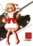  1girl absurdres anklet bangs blonde_hair blue_eyes blunt_bangs bow character_name collarbone dress eyebrows_visible_through_hair flower full_body girls_und_panzer gloves ground_vehicle hair_between_eyes hair_flower hair_ornament highres jewelry katyusha military military_vehicle motor_vehicle outstretched_arm pumps red_bow red_flower short_dress short_hair sleeveless sleeveless_dress solo standing t-34 tank white_background white_dress white_footwear white_gloves 