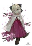  1girl ahoge artist_name black_bow black_eyes boots bow brown_footwear cherry_blossoms fate/grand_order fate_(series) flower full_body hair_between_eyes hair_bow hakama head_tilt highres hoshimiya_mashiro japanese_clothes kimono okita_souji_(fate) pink_flower pink_kimono red_hakama short_hair silver_hair simple_background sitting solo white_background 