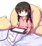  1girl :o bangs bed_sheet blush brown_hair chinese commentary_request drawing_tablet eyebrows_visible_through_hair hair_between_eyes hair_ornament hairclip head_tilt holding hood hood_down hoodie langbazi long_hair long_sleeves looking_at_viewer no_shoes original pantyhose parted_lips pillow pink_hoodie sitting solo tablet translation_request very_long_hair white_background white_legwear 