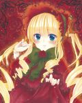  1girl bangs blonde_hair blue_eyes blush bonnet bow bowtie closed_mouth doll_joints drill_hair eyebrows_visible_through_hair fingernails flower green_neckwear hand_up highres lolita_fashion long_hair long_sleeves looking_at_viewer mimi_(mini1474) red_flower red_rose ringlets rose rozen_maiden shinku smile solo thorns twin_drills 
