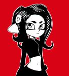  1girl greyscale highres looking_at_viewer midriff monochrome murasaki_saki navel octoling outline parted_lips red_background simple_background skirt solo splatoon splatoon_2 standing tentacle_hair white_outline 