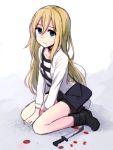  1girl between_legs black_footwear black_shorts blonde_hair bloody_knife blue_eyes boots breasts empty_eyes full_body hair_between_eyes hand_between_legs jacket knife long_hair looking_at_viewer mashayuki rachel_gardner satsuriku_no_tenshi seiza shirt shorts simple_background sitting small_breasts solo striped striped_shirt white_background white_jacket 