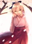  1girl :d ahoge arms_behind_back bangs black_bow blonde_hair bow cherry_blossoms fate/grand_order fate_(series) guri1105 hair_bow hakama highres japanese_clothes kimono leaning_forward okita_souji_(fate) open_mouth pink_kimono red_hakama smile solo standing yellow_eyes 