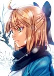  1girl ahoge black_bow black_scarf blonde_hair bow eyebrows_visible_through_hair fate/grand_order fate_(series) green_eyes hair_between_eyes hair_bow hoshi_ichi okita_souji_(fate) okita_souji_(fate)_(all) portrait scarf short_hair snowing solo white_background 