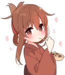  1girl blush brown_eyes brown_hair commentary_request eating flying_sweatdrops folded_ponytail food inazuma_(kantai_collection) japanese_clothes kantai_collection kimono long_hair looking_at_viewer simple_background solo takoyaki upper_body white_background yoru_nai yukata 