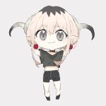  1girl arms_behind_head arms_up black_collar black_eyes black_footwear black_hair black_shirt black_shorts chibi earrings full_body grey_background highres horns jewelry lily_(machi) looking_at_viewer machi_(wm) midriff multicolored_hair navel original pink_hair pointy_ears shirt short_hair_with_long_locks short_sleeves shorts simple_background smile solo standing two-tone_hair 