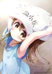  1girl armpits arms_up bangs blue_shirt blurry blurry_background blush brown_eyes brown_hair character_name closed_mouth clothes_writing depth_of_field flat_cap flying_sweatdrops hair_between_eyes hands_on_headwear hat hataraku_saibou looking_at_viewer neki_(wakiko) platelet_(hataraku_saibou) shirt short_hair solo twitter_username wavy_mouth white_hat 