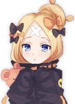  1girl :o abigail_williams_(fate/grand_order) bangs black_bow black_jacket blonde_hair blue_eyes blush bow commentary_request fate/grand_order fate_(series) hair_bow hair_bun hands_up haruna_chino jacket long_hair long_sleeves looking_at_viewer object_hug orange_bow parted_bangs parted_lips polka_dot polka_dot_bow simple_background sleeves_past_fingers sleeves_past_wrists solo stuffed_animal stuffed_toy teddy_bear white_background 
