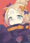  1girl :o abigail_williams_(fate/grand_order) bangs black_bow black_jacket blonde_hair blue_eyes blush bow commentary_request fate/grand_order fate_(series) hair_bow hair_bun hand_up highres jacket long_hair long_sleeves looking_at_viewer orange_bow parted_bangs parted_lips polka_dot polka_dot_bow red_background sha2mo simple_background sleeves_past_fingers sleeves_past_wrists solo very_long_hair 