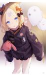 1girl :o abigail_williams_(fate/grand_order) absurdres artist_name balloon bangs black_bow black_jacket blonde_hair blue_eyes bow commentary_request crossed_bandaids eyebrows_visible_through_hair fate/grand_order fate_(series) fou_(fate/grand_order) hair_bow hair_bun head_tilt highres holding holding_balloon ion_(on01e) jacket leaning_forward long_hair long_sleeves looking_at_viewer medjed object_hug open_mouth orange_bow parted_bangs polka_dot polka_dot_bow signature sleeves_past_fingers sleeves_past_wrists solo star stuffed_animal stuffed_toy teddy_bear 