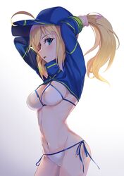  1girl ahoge arms_behind_head artoria_pendragon_(all) bangs baseball_cap bikini blonde_hair blue_eyes blue_hat blue_jacket breasts cropped_jacket fate/grand_order fate_(series) from_side hat highres jacket long_hair long_sleeves looking_at_viewer medium_breasts mysterious_heroine_xx_(foreigner) navel ponytail side-tie_bikini solo soupchan swimsuit tying_hair white_bikini zipper 