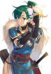  1girl bangs belt blue_dress breastplate breasts brown_gloves closed_mouth dress elbow_gloves feathers fingerless_gloves fire_emblem fire_emblem:_rekka_no_ken fire_emblem_heroes gloves green_eyes green_hair hair_feathers hair_ornament high_ponytail hips ichikei long_hair lyndis_(fire_emblem) nintendo pelvic_curtain ponytail quiver rope sash sheath side_slit simple_background single_pauldron solo sword weapon white_background 