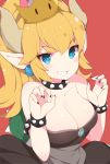  1girl armlet bare_shoulders black_dress blonde_hair blue_eyes bowsette bracelet breasts claw_pose collar crown dress earrings grin highres horns jewelry large_breasts looking_at_viewer super_mario_bros. nail_polish new_super_mario_bros._u_deluxe nintendo pointy_ears red_background simple_background smile solo spiked_bracelet spiked_collar spikes super_crown thick_eyebrows upper_body watanon_(gakushokutei) 