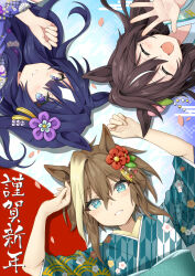 3girls ^_^ alternate_hairstyle animal_ears blue_eyes blue_hair brown_hair cheval_grand_(umamusume) closed_eyes dark_blue_hair ear_flower floral_print furisode green_kimono hair_between_eyes happy_new_year highres horse_ears horse_girl japanese_clothes kimono long_hair looking_at_viewer lying mole mole_under_eye multicolored_hair multiple_girls on_back purple_kimono siblings sisters streaked_hair tarachine umamusume upper_body v_sisters verxina_(umamusume) vivlos_(umamusume) white_hair 