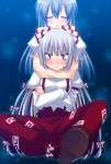  blush fujiwara_no_mokou hug kamishirasawa_keine multiple_girls saki_chisuzu sakichi_suzu touhou 