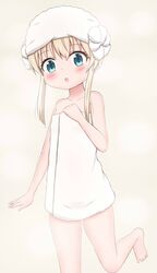  1girl :o bangs bare_arms bare_legs bare_shoulders barefoot blonde_hair blue_eyes blush brown_background collarbone commentary_request eyebrows_visible_through_hair hair_between_eyes hand_up highres jiu_(sdesd3205) long_hair looking_at_viewer naked_towel parted_lips sidelocks solo standing standing_on_one_leg takanashi_misha towel towel_on_head uchi_no_maid_ga_uzasugiru! 