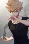  1boy bakugou_katsuki black_shirt blonde_hair boku_no_hero_academia clenched_teeth collarbone grey_background hair_between_eyes highres liyuchen1126 male_focus red_eyes shirt short_sleeves solo spiky_hair sweat teeth upper_body 