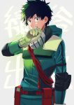  1boy belt bodysuit boku_no_hero_academia commentary_request freckles gloves green_eyes green_hair grey_background long_sleeves looking_at_viewer male_focus midoriya_izuku poligon_(046) pouch smile solo sparks standing white_gloves 