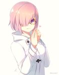  1girl artist_name black-framed_eyewear coat fate/grand_order fate_(series) glasses hair_over_breasts heart long_sleeves looking_at_viewer mash_kyrielight muki_(mayuiki) pink_hair short_hair simple_background smile solo upper_body violet_eyes white_background white_coat winter_clothes winter_coat 