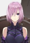  1girl armored_leotard bangs bare_shoulders black_leotard blue_eyes closed_mouth commentary_request eyebrows_visible_through_hair fate/grand_order fate_(series) grey_background hair_over_one_eye leotard looking_at_viewer mash_kyrielight pink_hair shield short_hair simple_background solo v-shaped_eyebrows yahako 