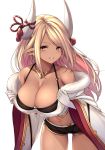  1girl bangs bare_shoulders black_shorts blonde_hair blush breasts cleavage collarbone dark_skin draph earrings elbow_gloves eyebrows_visible_through_hair fur_trim gloves granblue_fantasy highres horns jewelry kuvira_(granblue_fantasy) large_breasts leaning_forward long_hair looking_at_viewer navel necklace parted_bangs parted_lips pointy_ears short_shorts shorts simple_background smile solo white_background yellow_eyes ym_(distance819) 