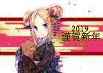  1girl 2019 abigail_williams_(fate/grand_order) animal bangs black_bow black_kimono blonde_hair blue_bow blue_eyes blush boar bow closed_mouth dated double_bun egasumi eyebrows_visible_through_hair fate/grand_order fate_(series) floral_print flower forehead frilled_kimono frilled_sleeves frills hair_bow hair_flower hair_ornament holding holding_animal japanese_clothes jin_young-in kimono light_brown_hair long_hair long_sleeves looking_at_viewer new_year obi orange_bow parted_bangs pig_hair_ornament polka_dot polka_dot_bow sash side_bun sidelocks sleeves_past_fingers sleeves_past_wrists smile solo stuffed_animal stuffed_toy teddy_bear upper_body wide_sleeves 