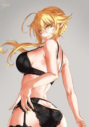  1girl ahoge artoria_pendragon_(all) artoria_pendragon_(lancer) ass back bangs bare_shoulders black_bra black_panties blonde_hair blush bra braid breasts closed_mouth eyelashes fate/grand_order fate_(series) french_braid garter_belt green_eyes grey_background hair_between_eyes highres hips lace lace-trimmed_panties large_breasts long_hair looking_at_viewer looking_back nail_polish panties sakiyamama sidelocks signature simple_background smile solo underwear yellow_nails 